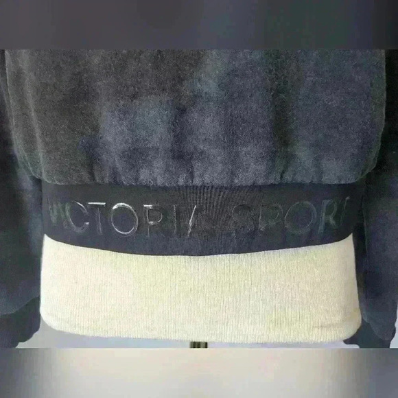 VICTORIA SPORT cropped camo sweatshirt size xs - Picture 4 of 6